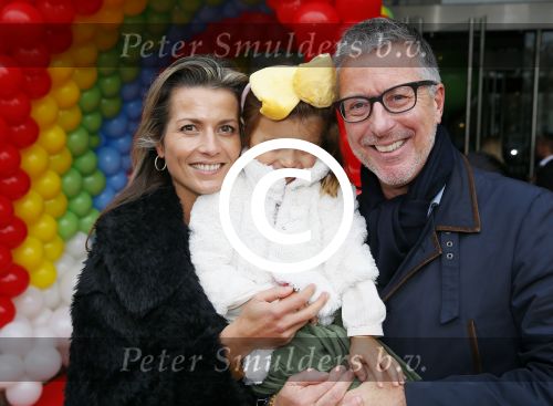 Utrecht 25 oktober 2014
Premiere Woezel en Pip in het beatrixtheater. Rob jansen met vrouw en dochter