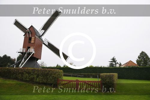 Moergestel 24 oktober 2014
Nieuwe huis van Roy Donders in Moergestel naast de molen.