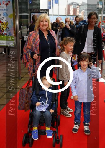 Utrecht 25 oktober 2014
Premiere Woezel en Pip in het beatrixtheater. Willeke Alberti met kleinzoon