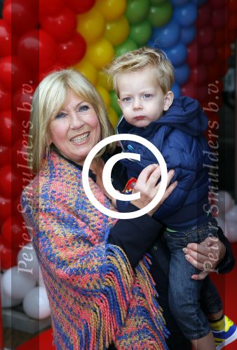 Utrecht 25 oktober 2014
Premiere Woezel en Pip in het beatrixtheater. Willeke Alberti met kleinzoon