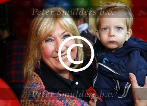 Utrecht 25 oktober 2014
Premiere Woezel en Pip in het beatrixtheater. Willeke Alberti met kleinzoon