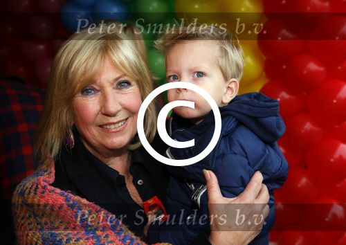 Utrecht 25 oktober 2014
Premiere Woezel en Pip in het beatrixtheater. Willeke Alberti met kleinzoon