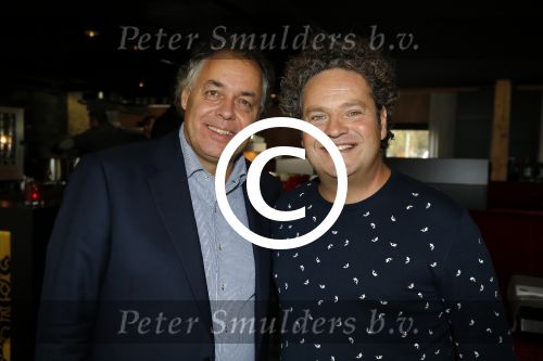 Amsterdam 12 november 2015
Presentatie koffers van de NOC NSF van princess voor Rio 2016 bij restaurant het Bosch.
Aad Ouborg met Prins Pieter Christiaan en Dirk Zeelenberg