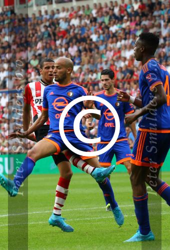 Eindhoven, 30 Augustus 2015
Kompetitie Seizoen 2015/2016
PSV-SC Feyenoord, eindstand 3-1
Adam Maher met een schop in het kruis van Karim El Ahmadi
