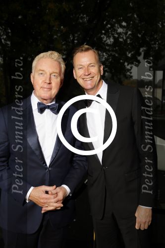 Hilversum 18 oktober 2015
Premiere nieuwe show in studio 21 Pandora. Andre v Duin met partner Martin
