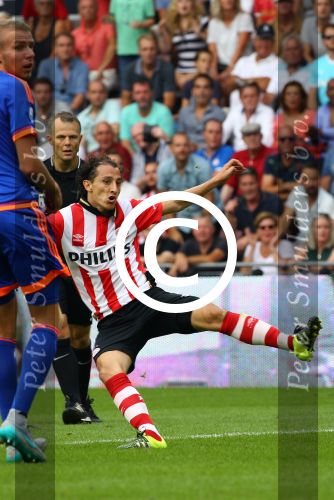 Eindhoven, 30 Augustus 2015
Kompetitie Seizoen 2015/2016
PSV-SC Feyenoord, eindstand 3-1
Andres Guardado