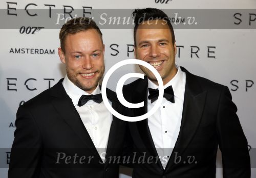 Amsterdam 28 oktober 2015
Premiere James Bond spectre in Tuschinski. Barry Phaff met vriend