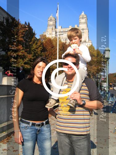 New York, 3 November 2003
Bickel Krabbe, Martijn Krabbe en Amanda Krabbe na de marathon van New York