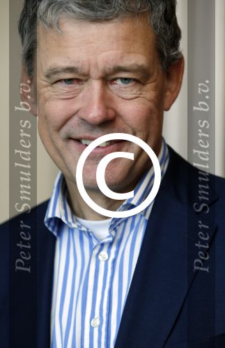Amsterdam 3 november 2015
Perspresentatie en 10 jarig bestaan Max tv op paleis soestdijk.
Charles Groenhuijsen