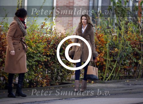 Amsterdam 13 november 2015
Christie Bokma de vriendin van Rafael v d Vaart wordt gefotografeerd door Dagmar lap. Christie werkt voor Stella Agency.