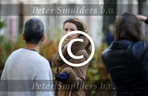 Amsterdam 13 november 2015
Christie Bokma de vriendin van Rafael v d Vaart wordt gefotografeerd door Dagmar lap. Christie werkt voor Stella Agency.
