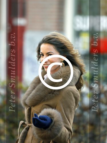 Amsterdam 13 november 2015
Christie Bokma de vriendin van Rafael v d Vaart wordt gefotografeerd door Dagmar lap. Christie werkt voor Stella Agency.