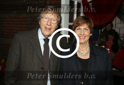 Amsterdam 27 oktober 2015
Boekpresentatie Claudia de Breij . Ook vriendin Jessica is aanwezig.
vader en moeder (ouders)Claudia de Breij