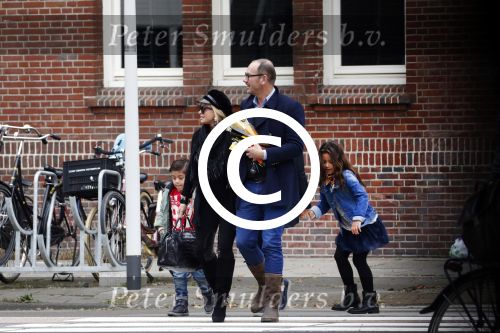 Amsterdam 23 oktober 2015
Connie Breukhoven met Eugene v Dun en haar kleinkinderen