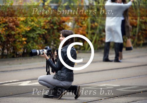 Amsterdam 13 november 2015
Christie Bokma de vriendin van Rafael v d Vaart wordt gefotografeerd door Dagmar lap. Christie werkt voor Stella Agency.