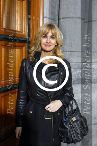 Amsterdam 2 november 2015
Presentatie boek Extase geschreven door Heleen v Royen Georgina Verbaan Daphne Deckers Susan Smit Patricia Snel Sophie v d Stap Chantal v Gastel Myrthe v d Meer Milou v d Will en Halina Reijn. De presenatie was bij Duchess.