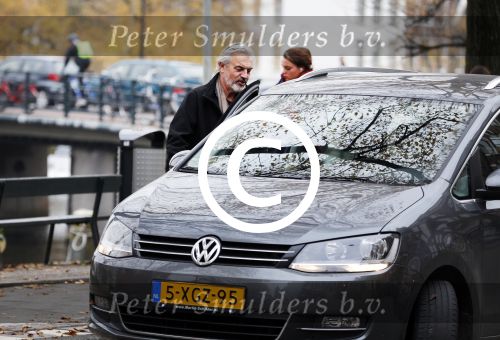 Amsterdam 28 oktober 2015
Derek de Lint wordt opgehaald.