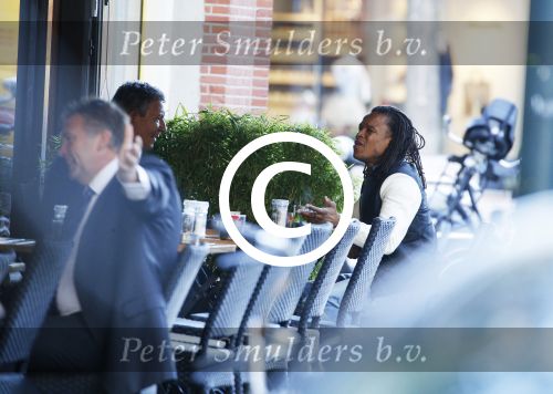 Amsterdam 12 november 2015
Edgar Davids en Henk ten Cate op terras.
