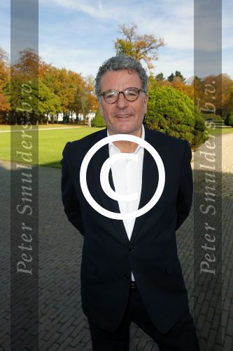 Amsterdam 3 november 2015
Perspresentatie en 10 jarig bestaan Max tv op paleis soestdijk.
Edwin de Vries en Monique v d Ven