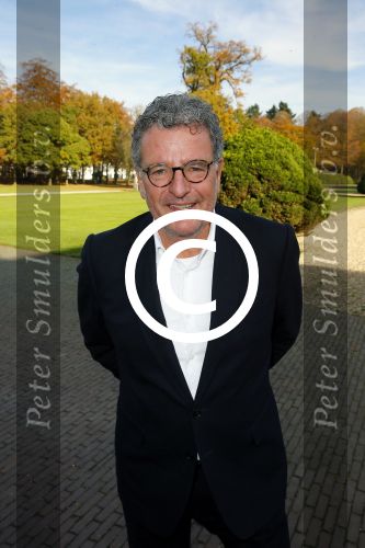 Amsterdam 3 november 2015
Perspresentatie en 10 jarig bestaan Max tv op paleis soestdijk.
Edwin de Vries en Monique v d Ven