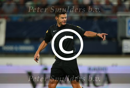 Heerenveen, 22 Augustus 2015
Kompetitie, Seizoen 2015/2016
FC Heerenveen-PSV, eindstand 1-1
Scheidsrechter Eric Braamhaar