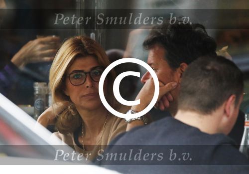 Amsterdam 7 november 2015
Estelle Cruijff met Leco v Zadelhoff op terras
