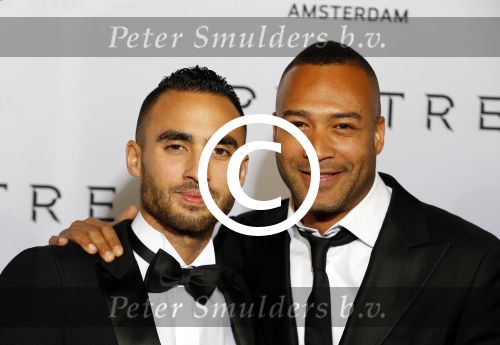 Amsterdam 28 oktober 2015
Premiere James Bond spectre in Tuschinski.
Everon Jackson Hoooi met vriend