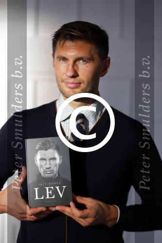 Amsterdam 20 oktober 2015
Boekpresentatie van Evgeniy Levchenko , het boek is geschreven door iris Koppe.