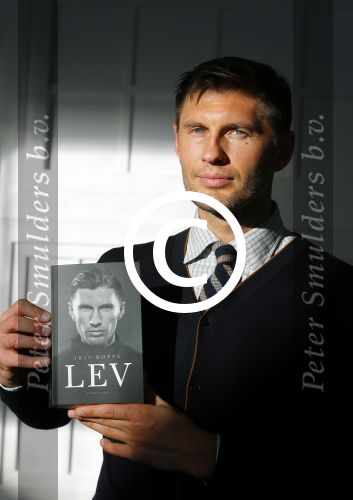 Amsterdam 20 oktober 2015
Boekpresentatie van Evgeniy Levchenko , het boek is geschreven door iris Koppe.