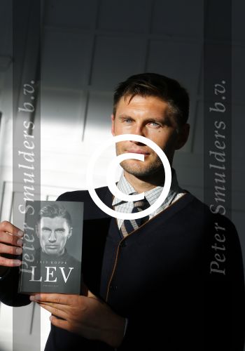 Amsterdam 20 oktober 2015
Boekpresentatie van Evgeniy Levchenko , het boek is geschreven door iris Koppe.