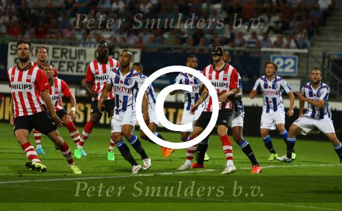 Heerenveen, 22 Augustus 2015
Kompetitie, Seizoen 2015/2016
FC Heerenveen-PSV, eindstand 1-1
Gaston Pereiro met masker