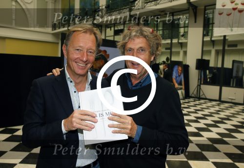 Amsterdam 19 oktober 2015 
Boekpresentatie Sacha de Boer en Jacob Jan Boerma in hotel Krasnapolsky. Man Rick Nieman praat het aan elkaar. Gerard Arninkhof