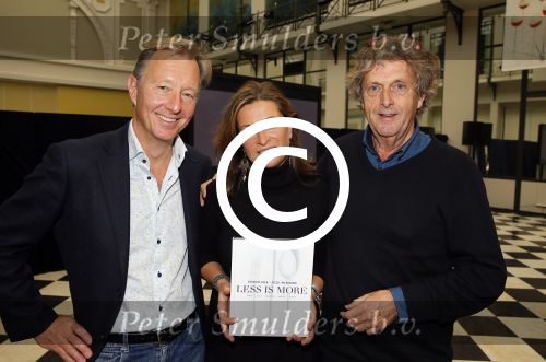 Amsterdam 19 oktober 2015 
Boekpresentatie Sacha de Boer en Jacob Jan Boerma in hotel Krasnapolsky. Man Rick Nieman praat het aan elkaar. Gerard Arninkhof