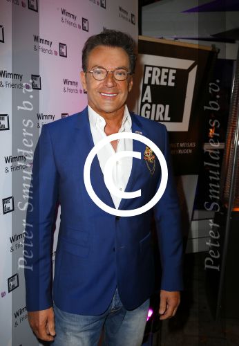 Blaricum 1 november 2015
Gala tbv Free a Girl. Gerard Joling