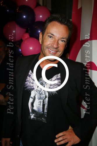 Amsterdam 4 november 2015
 Gerard Joling met PT en Phaedra Hoste bij presentatie gay issue