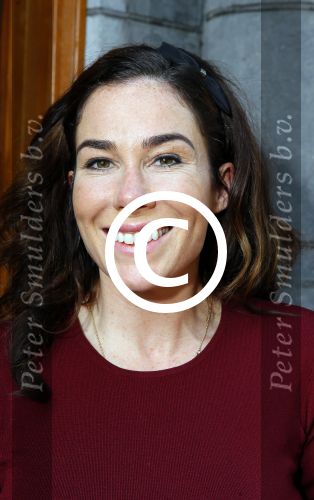 Amsterdam 2 november 2015
Presentatie boek Extase geschreven door Heleen v Royen Georgina Verbaan Daphne Deckers Susan Smit Patricia Snel Sophie v d Stap Chantal v Gastel Myrthe v d Meer Milou v d Will en Halina Reijn. De presenatie was bij Duchess.