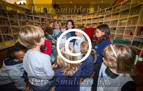 Amsterdam 10 november 2015
Presentatie sinterklaasboeken met Johnny de Mol Halina Reijn Kim Lian v d Meij en Albert Verlinde