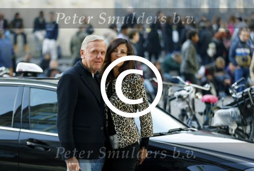 Amsterdam 30 oktober 2015
Harry Mens met zijn Bulgaarse vriendin aan het winkelen in Amsterdam.