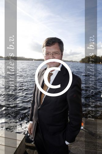 Amsterdam 12 november 2015
Presentatie koffers van de NOC NSF van princess voor Rio 2016 bij restaurant het Bosch.
Jan Peter Balkenende