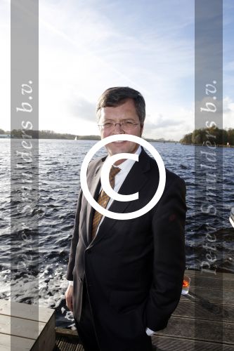 Amsterdam 12 november 2015
Presentatie koffers van de NOC NSF van princess voor Rio 2016 bij restaurant het Bosch.
Jan Peter Balkenende