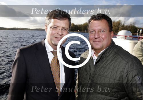 Amsterdam 12 november 2015
Presentatie koffers van de NOC NSF van princess voor Rio 2016 bij restaurant het Bosch.
Jan Peter Balkenende met Edwin Bredius