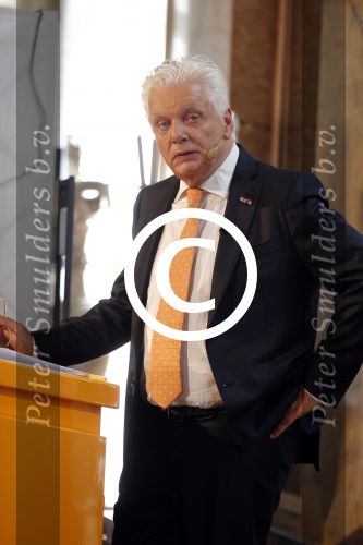 Amsterdam 3 november 2015
Perspresentatie en 10 jarig bestaan Max tv op paleis soestdijk.
Jan Slagter