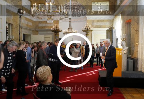 Amsterdam 3 november 2015
Perspresentatie en 10 jarig bestaan Max tv op paleis soestdijk.
Jan Slagter