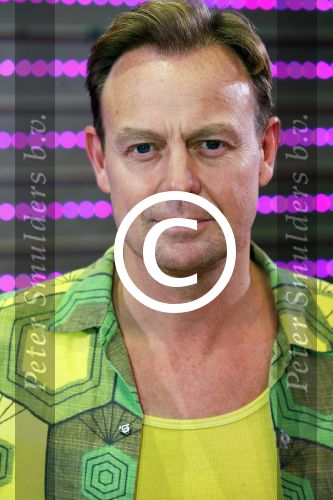 Amsterdam 11 november 2015
Premiere queen of the dessert met oa Jason Donovan Simon Greete Adam Bailey en Philip Childs in carre.