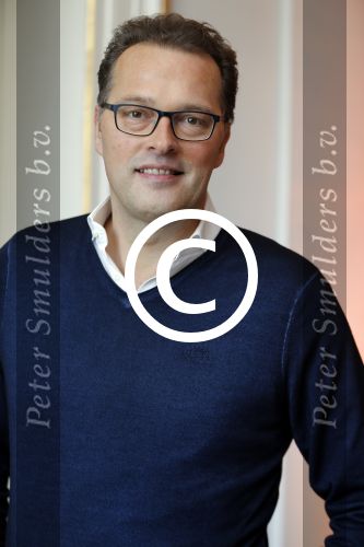 Amsterdam 3 november 2015
Perspresentatie en 10 jarig bestaan Max tv op paleis soestdijk.
Jeroen Latijnhouwers