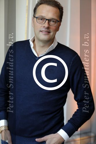 Amsterdam 3 november 2015
Perspresentatie en 10 jarig bestaan Max tv op paleis soestdijk.
Jeroen Latijnhouwers