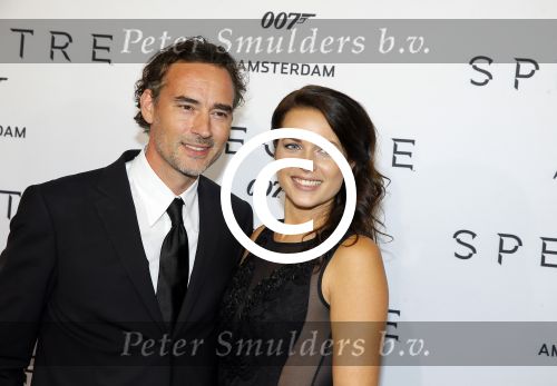 Amsterdam 28 oktober 2015
Premiere James Bond spectre in Tuschinski.
Jeroen Nieuwenhuize met vriendin