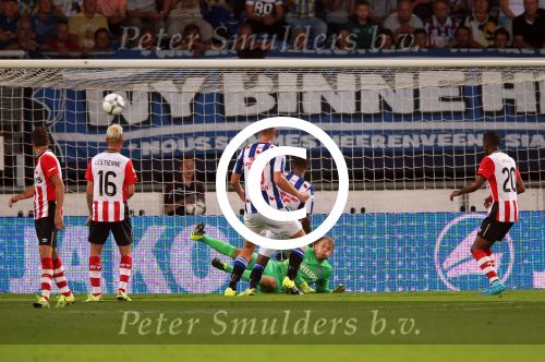 Heerenveen, 22 Augustus 2015
Kompetitie, Seizoen 2015/2016
FC Heerenveen-PSV, eindstand 1-1
Jeroen Zoet