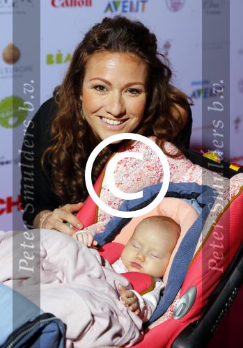 Amsterdam 29 oktober 2015
Mom\'s moment in hotel l europe. Jessica Mendels met baby