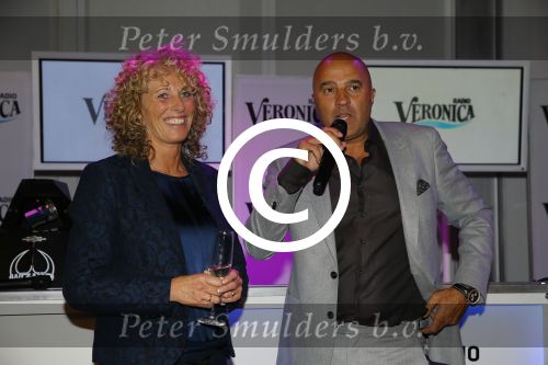 Amsterdam 16 oktober 2015 
Boekpresentatie John v d Heuvel bij de telegraaf. John met zijn vrouw